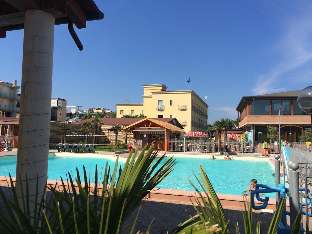 Happy Camping Village Bellaria-Igea Marina Exterior foto